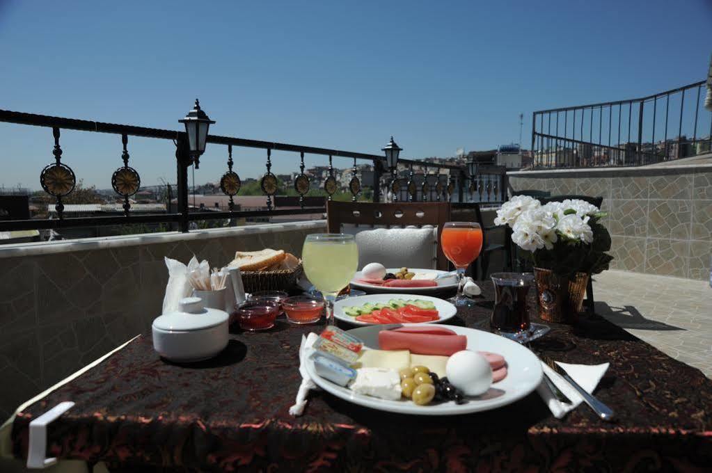 Magnificent Hotel Istanbul Exterior foto